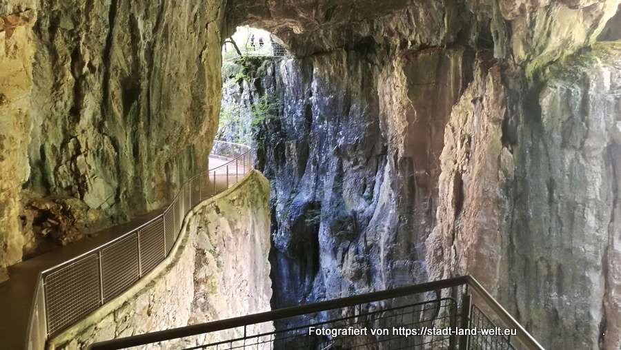 Slowenien Teil 2 – Von den Škocjan-Höhlen über Vipava in den Triglav-Nationalpark (Soča-Tal)