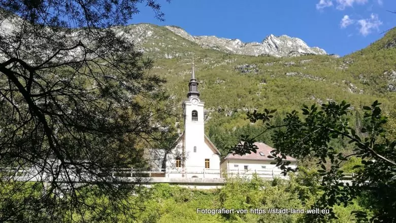 Slowenien Teil 2 - Von den Škocjan-Höhlen über Vipava in den Triglav-Nationalpark (Soča-Tal) - Flüsse und Seen Geheimtipp Historische Altstadt Outdoor-Erlebnisse Radtouren Slowenien Städte UNESCO Weltkulturerbe Wohnmobil-Touren  IMG_20250904_115556-780x440