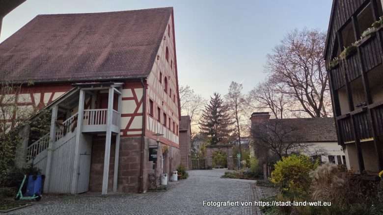 Goldverarbeitung und Drahtzieher in Franken – Unterwegs zwischen Klamm, Altstädten und Burgen - Bayern Burgenstraße Deutschland Flüsse und Seen Geheimtipp Historische Altstadt Industriekultur Outdoor-Erlebnisse Wohnmobil-Touren 20251111_163823-780x439