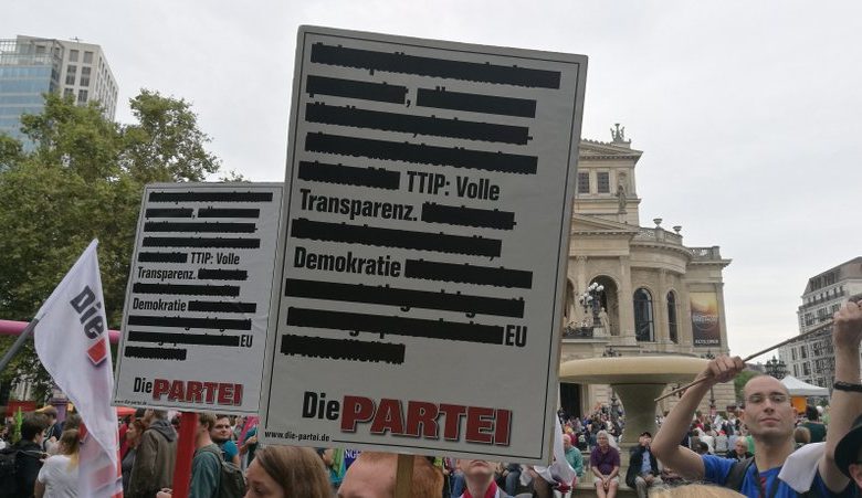 Bilder von der STOP CETA TTIP Demo am 17.09.2016 in Frankfurt -  Politik Wirtschaft  IMG_20160917_151959-780x451