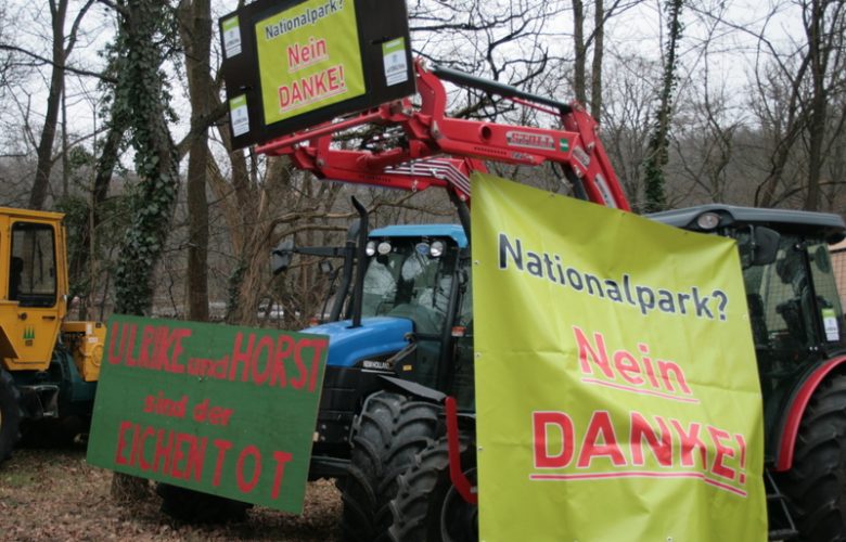 Nationalpark Spessart - Demo am 10.02.2017 vor dem Landratsamt Aschaffenburg -  Menschen Politik  IMG_7263-780x500