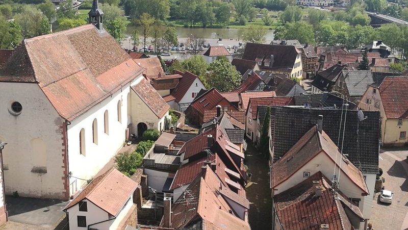 147 Stufen über der Stadt Lohr - Ausblicke vom ... und Einblicke in den Turm - Kategorien: Bayern Deutsche Märchenstraße Städte 