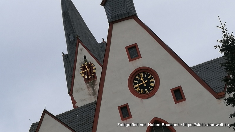 Nach 100 Tagen Regenwetter: Kurzbesuch in Babenhausen (Hessen) -  RSS-Feed Städte  Babenhausen-Kirche