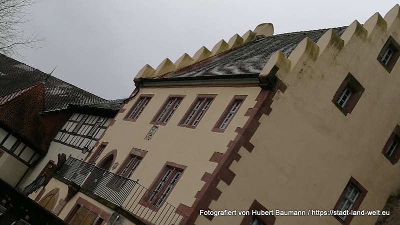 Nach 100 Tagen Regenwetter: Kurzbesuch in Babenhausen (Hessen) -  RSS-Feed Städte  Babenhausen-Schloss