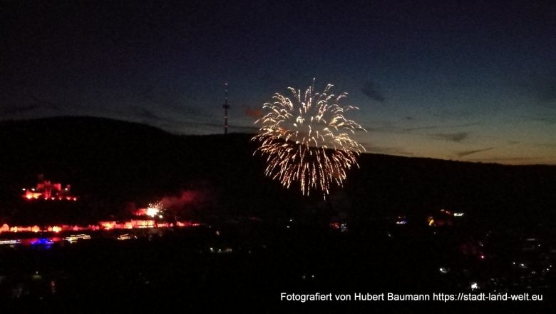 Rhein in Flammen 2018 - auf den richtigen Standort kommt es an ..... -  Flüsse und Seen Outdoor-Erlebnisse Rheinland-Pfalz RSS-Feed Wohnmobil-Touren  IMG_20180811_220410-780x440