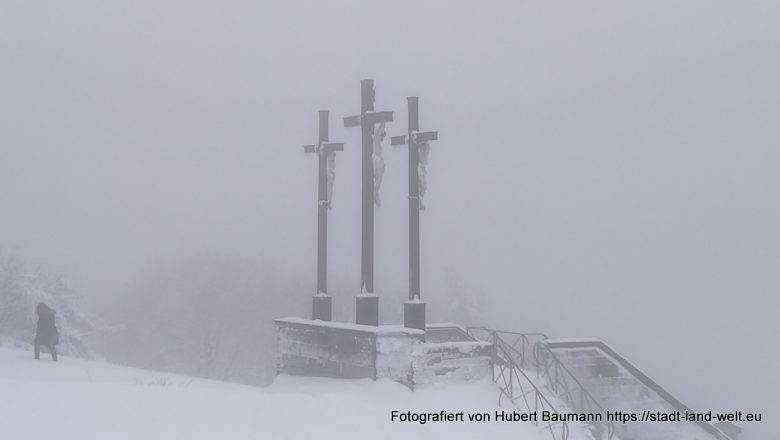 Kreuzberg im Nebel - Ich wollte Schnee sehen ! -  Bayern Outdoor-Erlebnisse RSS-Feed Wanderungen Wohnmobil-Touren  Kreuzberg-Rhoen-IMG_20190202_115021-780x440