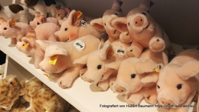 Auf der Suche nach den 3.000 Teddybären -  Baden-Württemberg Deutschland Kultur RSS-Feed Tiere Wohnmobil-Touren  Margarete-Steiff-Museum_160712-780x440