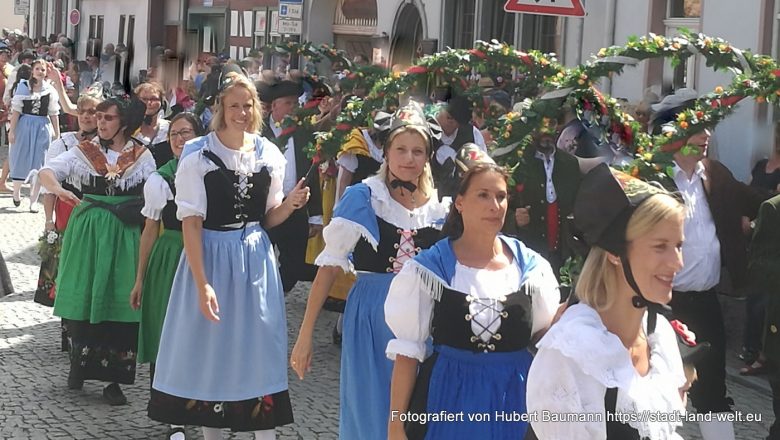 Geleitfest mit Löffeltrunk in Seligenstadt -  Deutschland Hessen Kultur Menschen Messen und Veranstaltungen RSS-Feed  IMG_20190811_141448-001-780x440