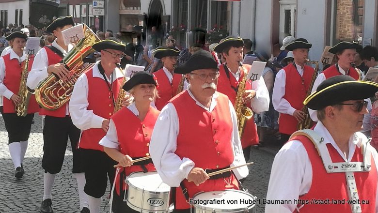 Geleitfest mit Löffeltrunk in Seligenstadt -  Deutschland Hessen Kultur Menschen Messen und Veranstaltungen RSS-Feed  IMG_20190811_141635-001-780x440