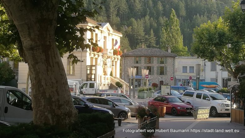 Von Castellane durch die Verdon-Schlucht nach Mostiers-Staintes-Marie - Kategorien: Frankreich Outdoor-Erlebnisse Provence RSS-Feed Wohnmobil-Touren  IMG_20190917_183355-780x440