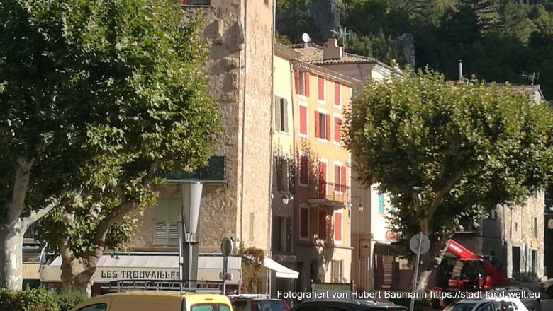 Von Castellane durch die Verdon-Schlucht nach Mostiers-Staintes-Marie - Kategorien: Frankreich Outdoor-Erlebnisse Provence RSS-Feed Wohnmobil-Touren  IMG_20190918_095846-780x440