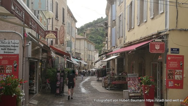 Mit dem Wohnmobil in die Provence: Reiseroute, Zusammenfassung und Stellplätze - Kategorien: Frankreich Provence Wohnmobil-Touren Wohnmobilstellplätze 