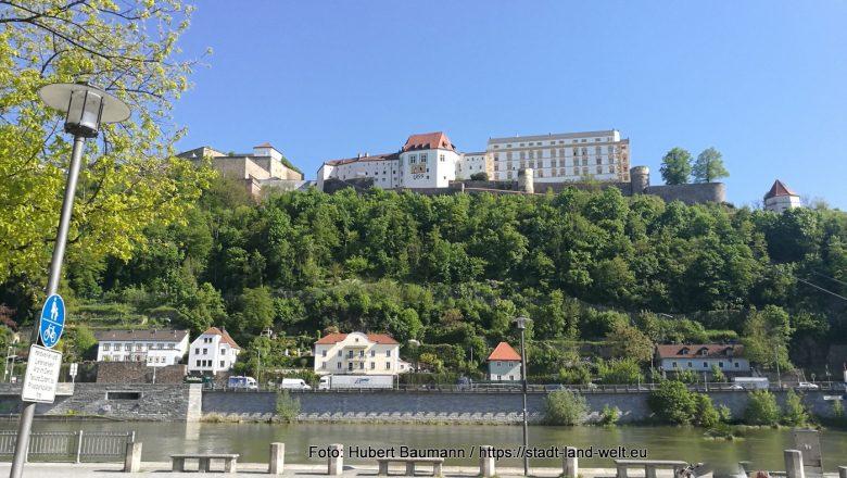 Unterwegs in der Drei-Flüsse-Stadt Passau - Kategorien: Bayern Burgen und Schlösser Deutschland Flüsse und Seen Radtouren Städte Wohnmobil-Touren Wohnmobilstellplätze 