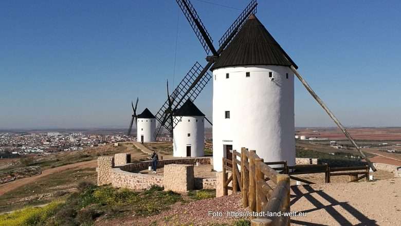 Don Quijote und der Kampf gegen die Windmühlen -  Kultur Outdoor-Erlebnisse Spanien Wohnmobil-Touren  309-IMG_20240203_154937-780x440