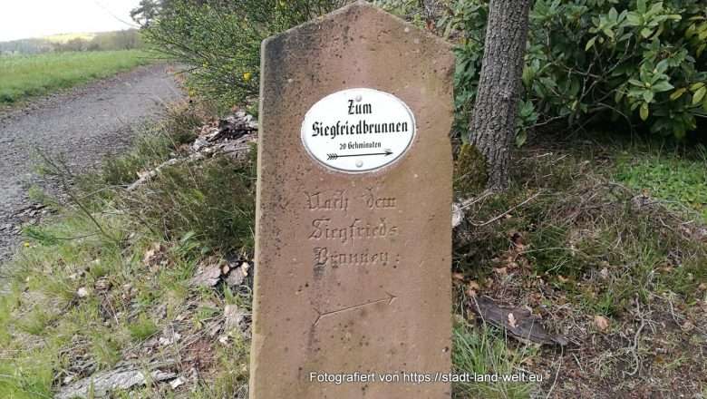 Der Siegfriedbrunnen - oder: heimtückischer Mord im Odenwald - Deutschland Geheimtipp Hessen Outdoor-Erlebnisse Wanderungen  IMG_20240425_151902-780x440